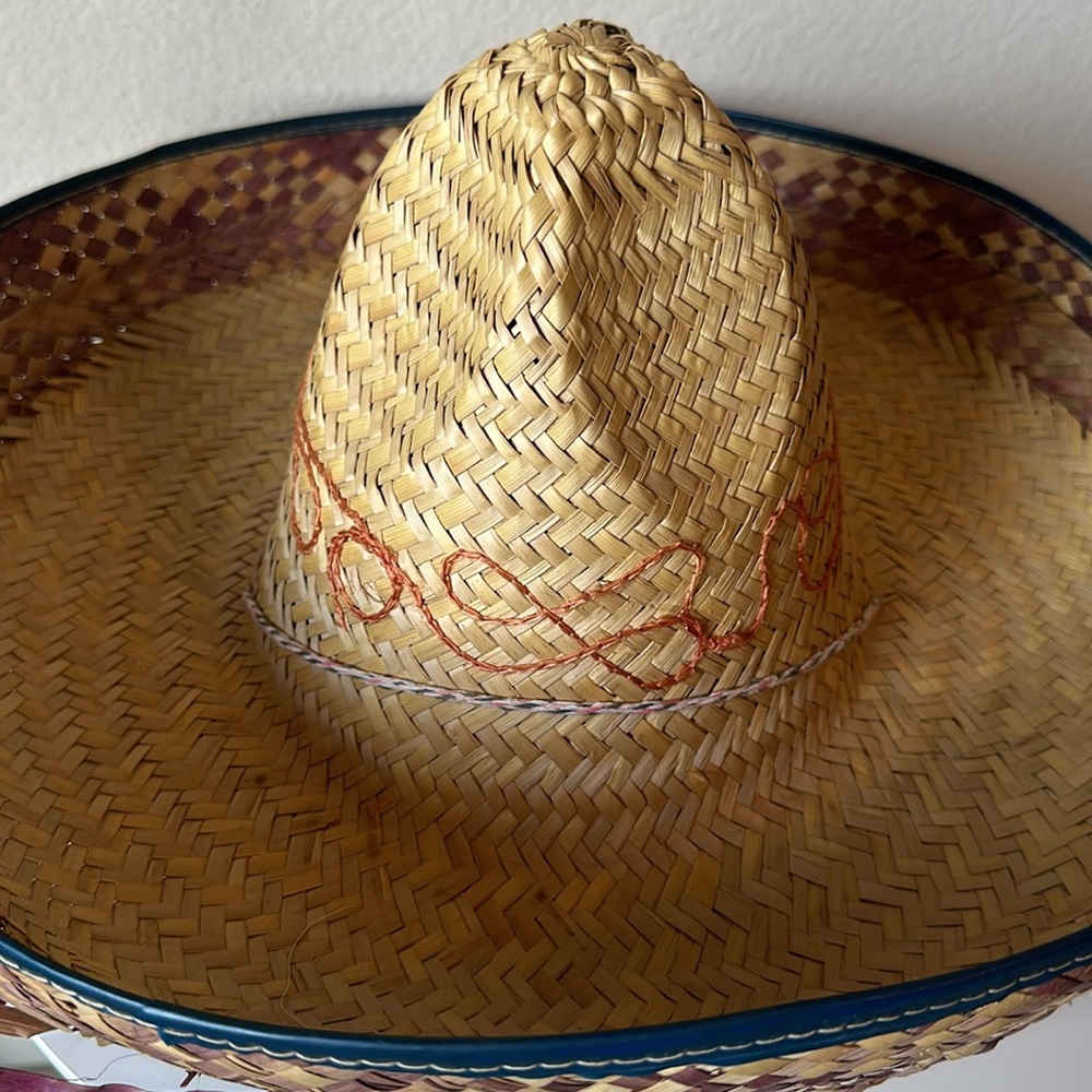 Sombrero!